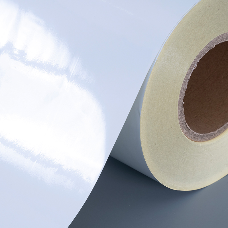 Film Polyester blanc brillant 50mic, étiquette auto-adhésive avec adhésif amovible, résistant à l'alcool et aux hautes températures