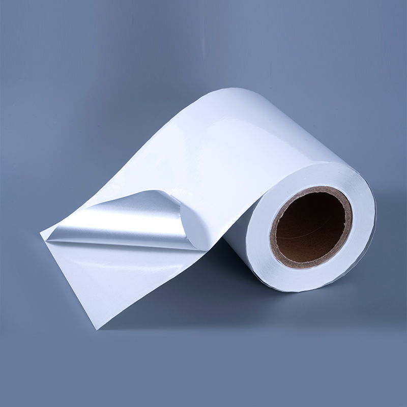 Film Polyester aluminisé blanc brillant 25mic, étiquette auto-adhésive avec adhésif acrylique à base d'eau pour impression à jet d'encre