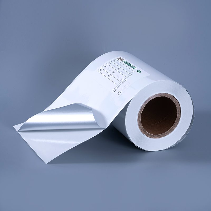 Film Polyester aluminisé blanc brillant 25mic, étiquette auto-adhésive avec adhésif acrylique à base d'eau pour impression à jet d'encre