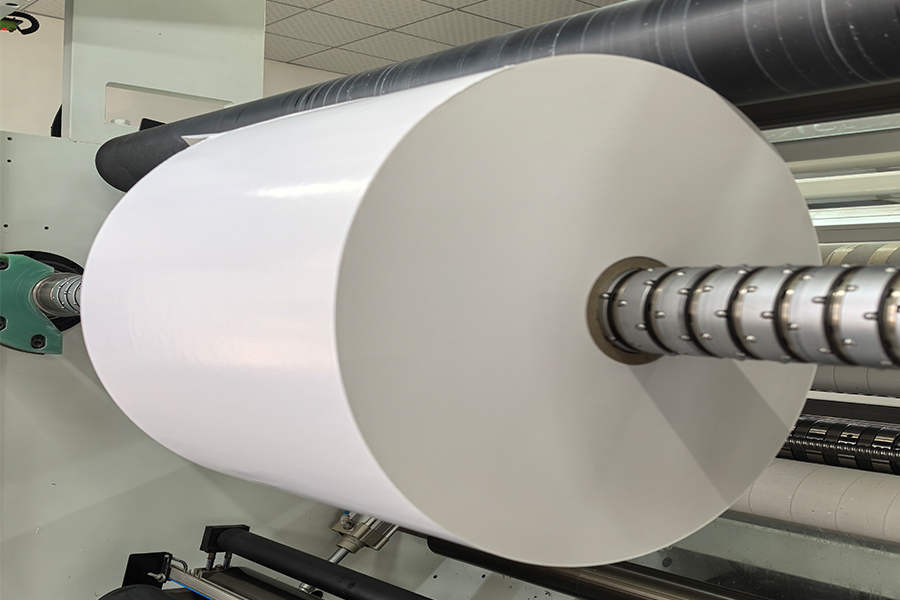 Étiquettes adhésives à usage spécial