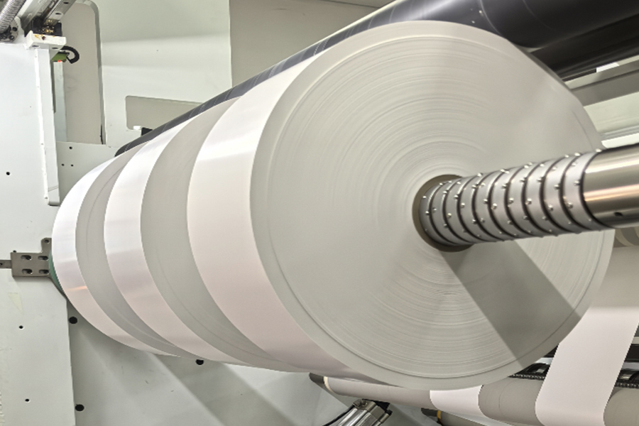 Matériaux d'étiquettes adhésives plus résistantes